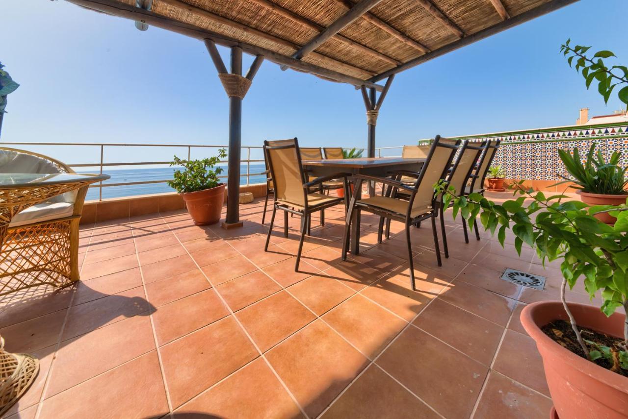 Holidays2Fuengirola Duplex With Stunning Sea View, Terraces,1St Line Beside Port Экстерьер фото