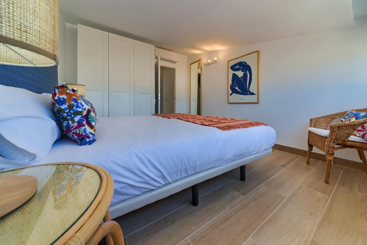 Holidays2Fuengirola Duplex With Stunning Sea View, Terraces,1St Line Beside Port Экстерьер фото